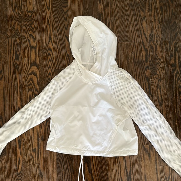 white lululemon pullover - Picture 1 of 4